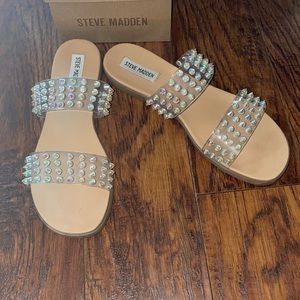 Jewel Steve Madden sandals